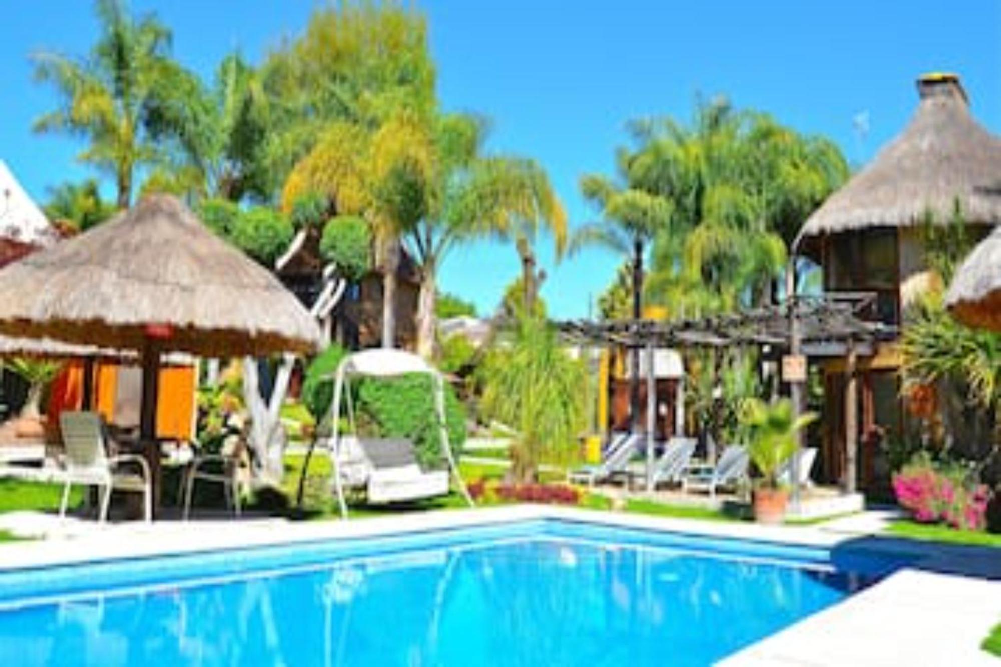 Oyo Hotel Emperadores Inn, אטליסקו מראה חיצוני תמונה