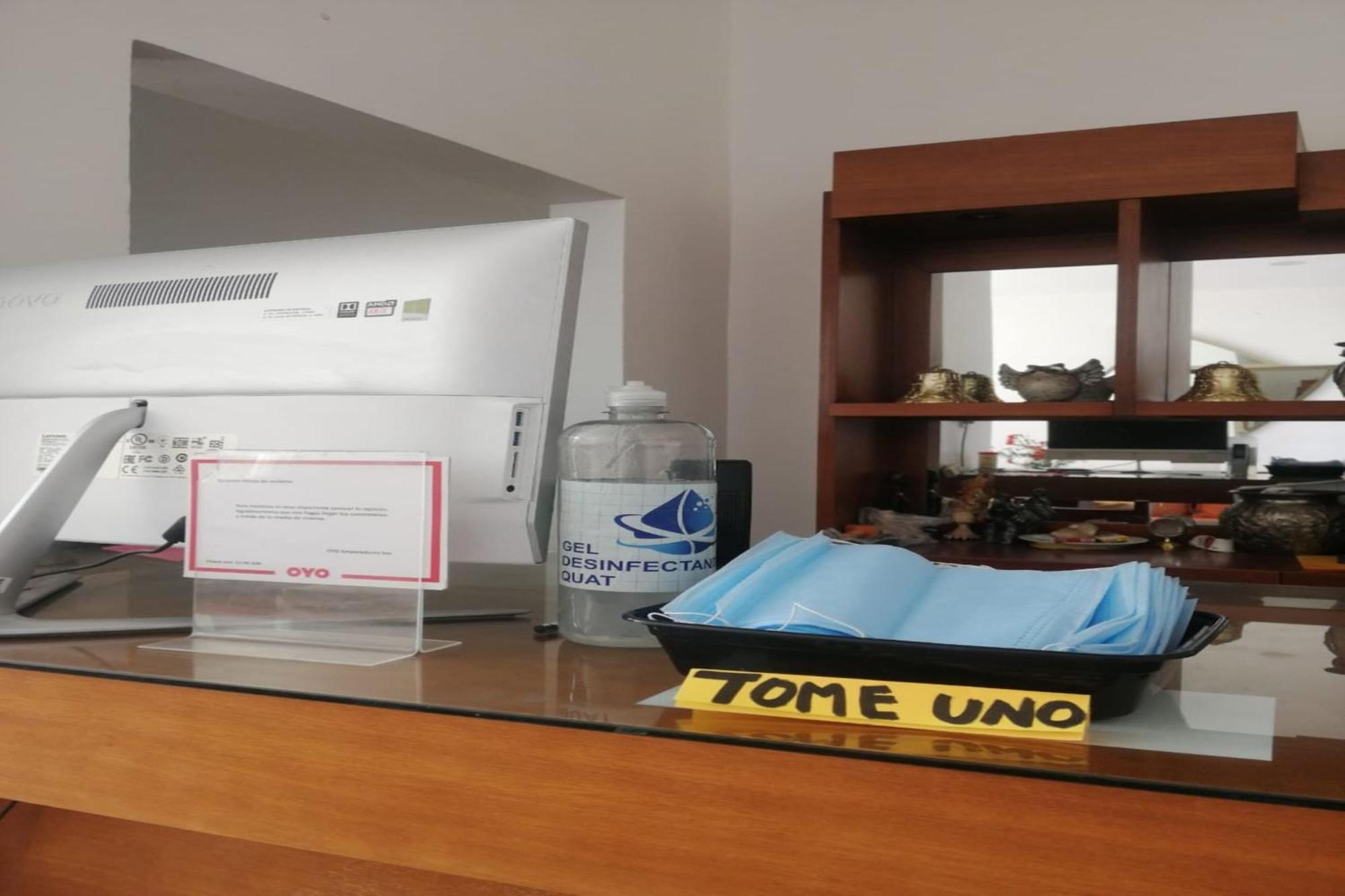 Oyo Hotel Emperadores Inn, אטליסקו מראה חיצוני תמונה